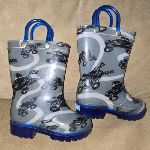 Zoogs Kids Pull-On Rain Boots Size ATV Monster Truck Print Boots Size 5 Toddler - Picture 3 of 8